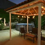 Casa vacanze Vacation With Private Pool, *