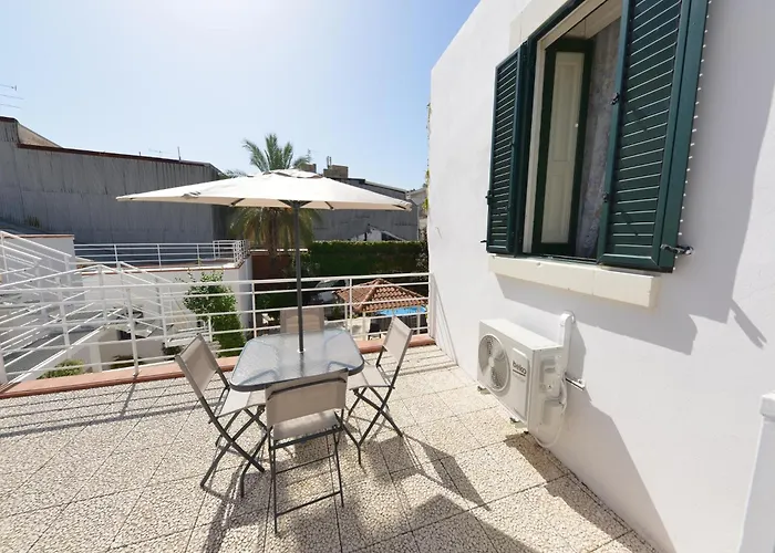 Vacation With Private Pool, * Floridia