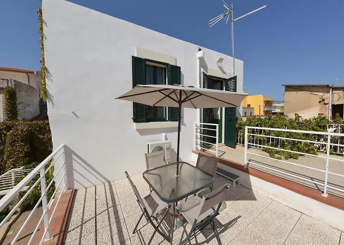 Vakantiehuis Vacation With Private Pool, *