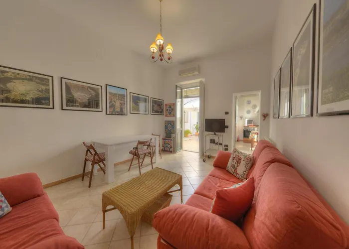 Vacation With Private Pool, * Floridia